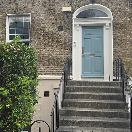 Characterful 2bdr Flat With Terrace Apartment Dublin